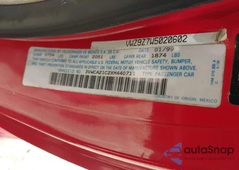 1999 Volkswagen New Beetle Gls из США, поврежденный, VIN 3VWCA21C2XM440711